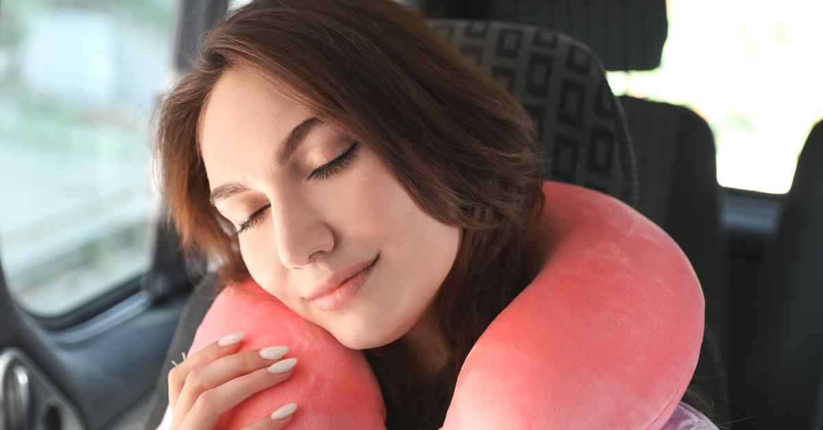 neck pillows are the best gifts for someone going abroad